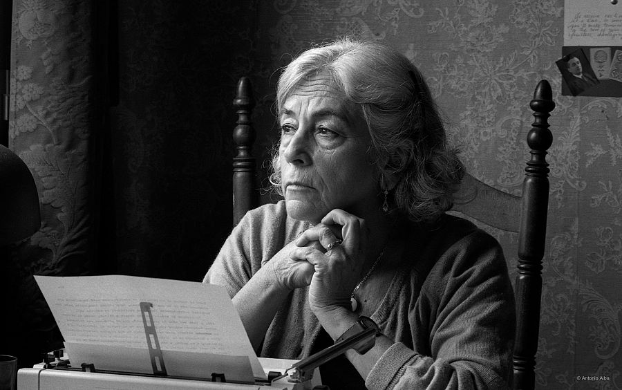 Carmen Martín Gaite, adorada por varias generaciones de lectores