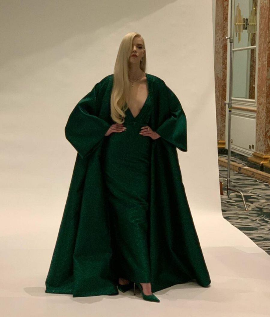 Anya Taylor-Joy, de Dior y con joyas de Tiffany, triunfa en los Globos de Oro