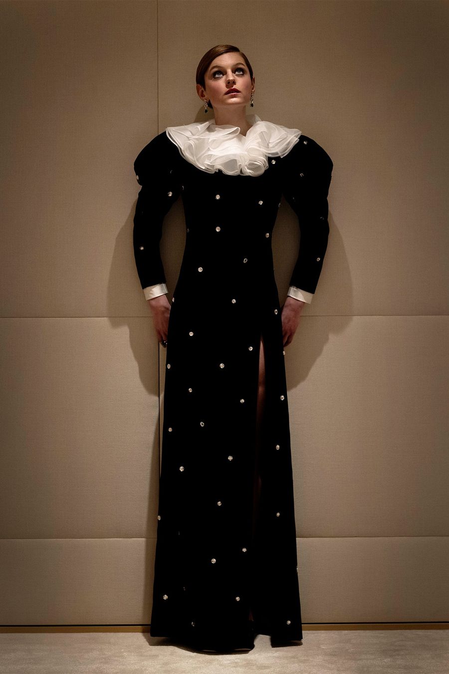 Emma Corrin, de Miu Miu