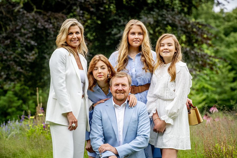 Guillermo y Máxima de Holanda junto a sus hijas, Amalia, Alexia y Ariane