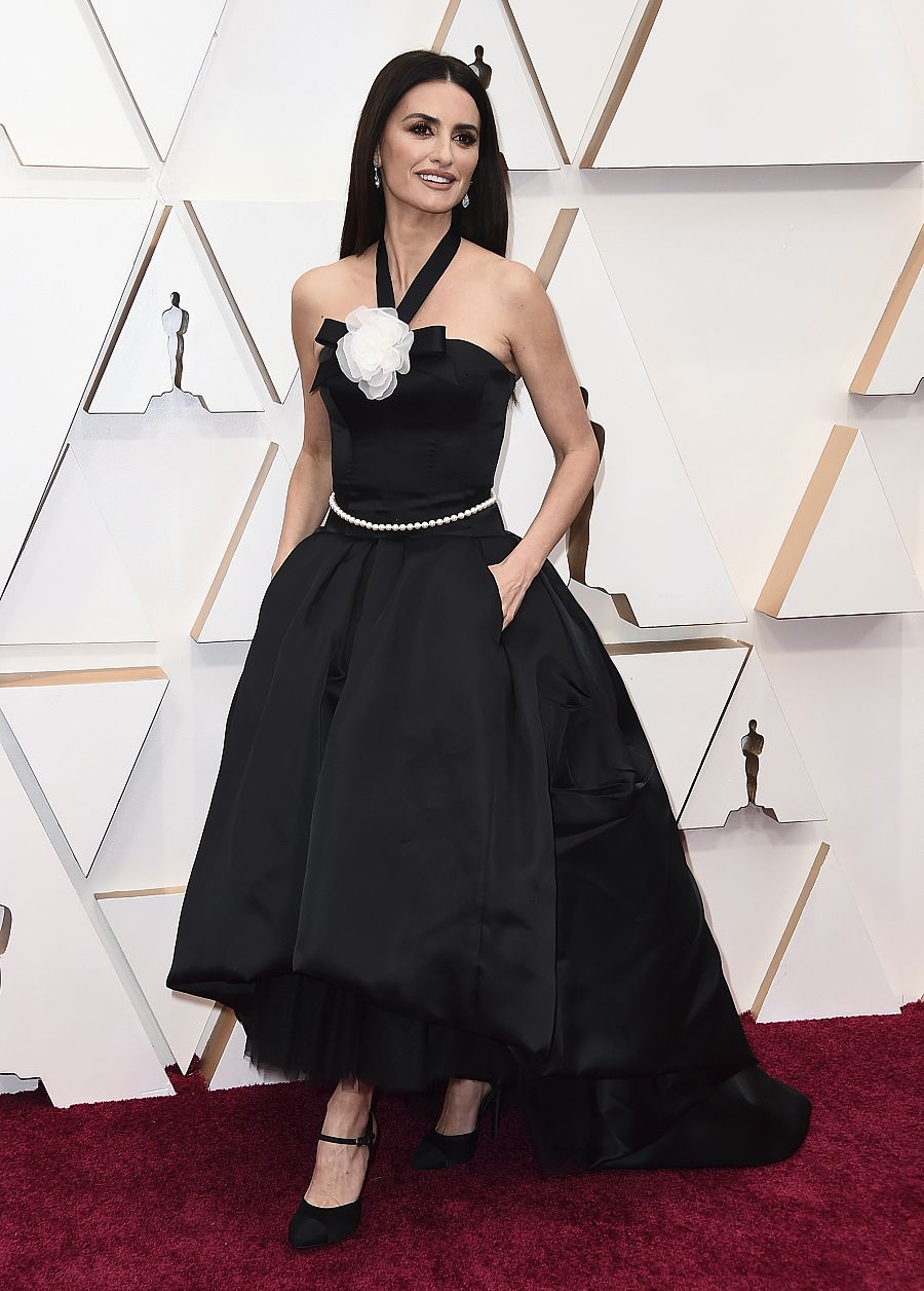 Penelope Cruz, vestida de Chanel, en los Oscar 2020