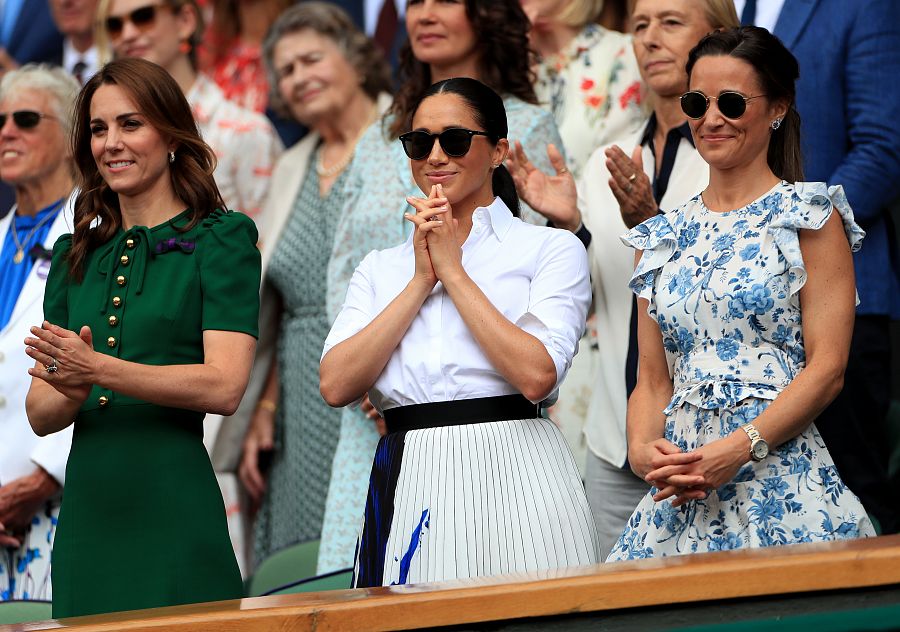 Kate Middleton, Meghan Markñe y Pippa Middleton durante el campeonato de Wimbledon