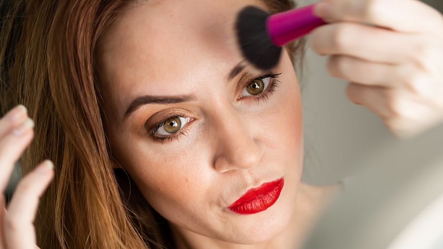 Las cejas son una de las partes más importantes de nuestro rostro ya que nos dan la expresión y en marcan nuestra mirada