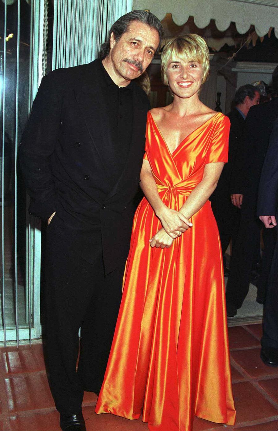 Cayetana Guillén Cuervo con el actor americano Edward James Olmos