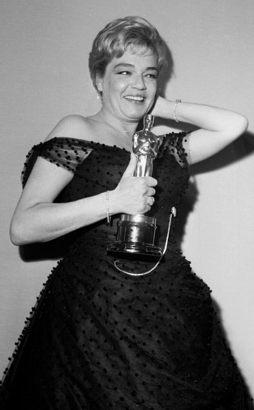 Simone Signoret ganó el Oscar por 'Un lugar en la cumbre'