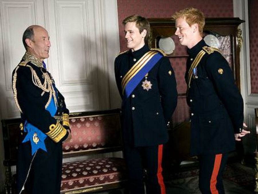 Mark Penfold quien dio vida al personaje en la serie de televisión William y Catherine, a royal romance