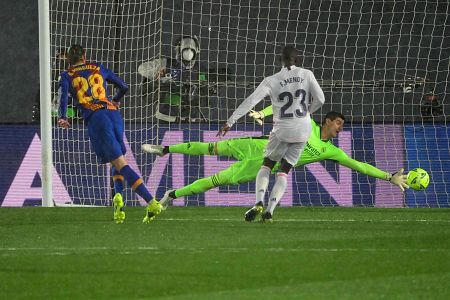 Así fue el gol de Óscar Mingueza ante el Real Madrid