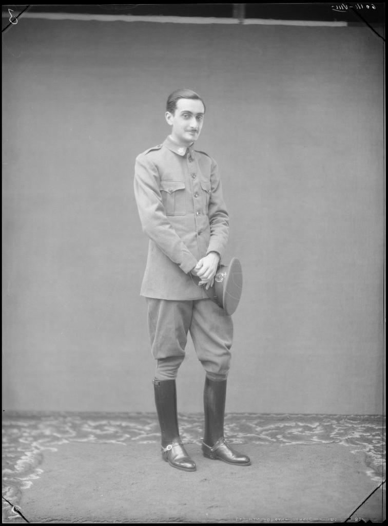 MILITAR DE CABALLERIA