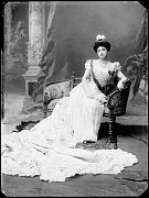 ROSA MARIA SANTOS GOYENECHE Y DE LA PUENTE, DUQUESA DE GOR, 