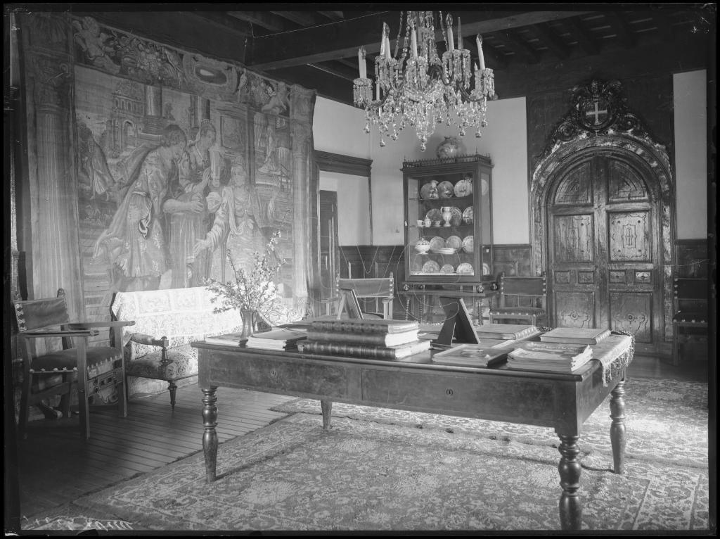 SALON DEL PALACIO CASTA&Ntilde;IZA