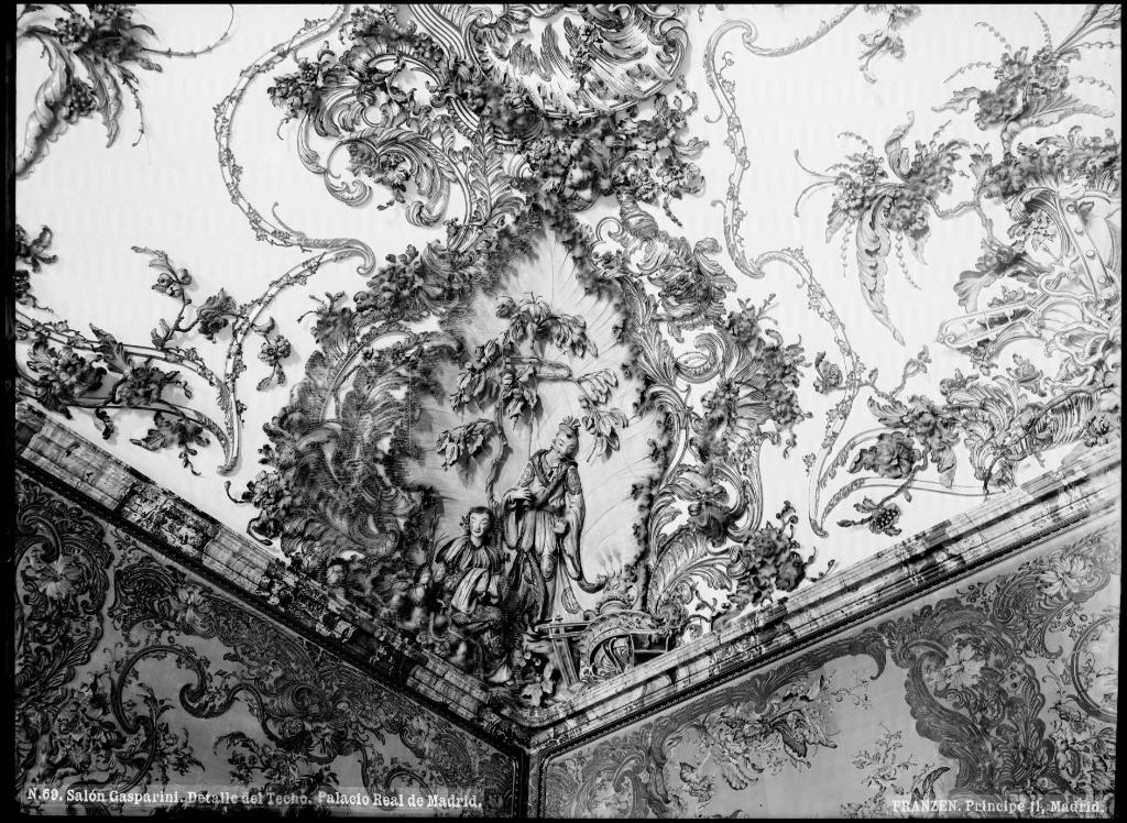 DETALLE DEL TECHO DEL SALON GASPARINI EN EL PALACIO REAL DE 
