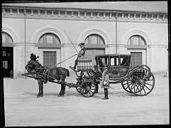 TIRO DE CABALLOS CON DOS PALAFRENEROS