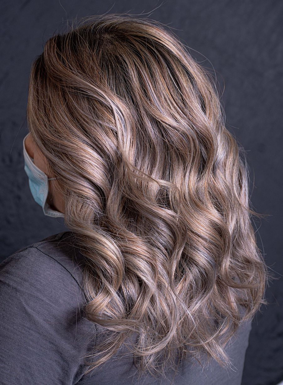 El estrés provocado por la Covid ha provocado que las consultas de dermatología reciban cada vez más visitas relacionadas con la caída del cabello