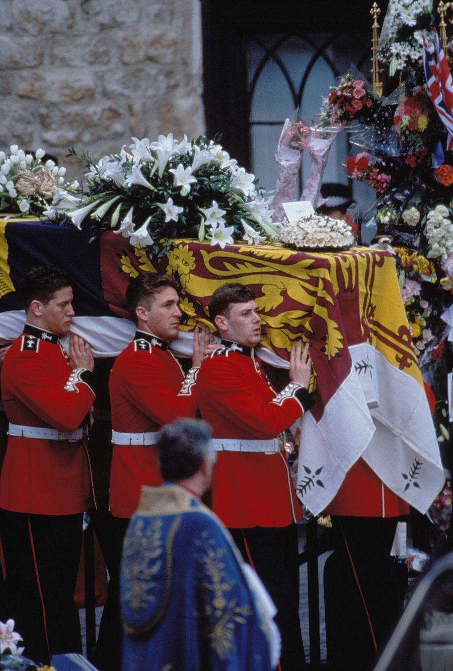 Imagen del funeral de Lady Di