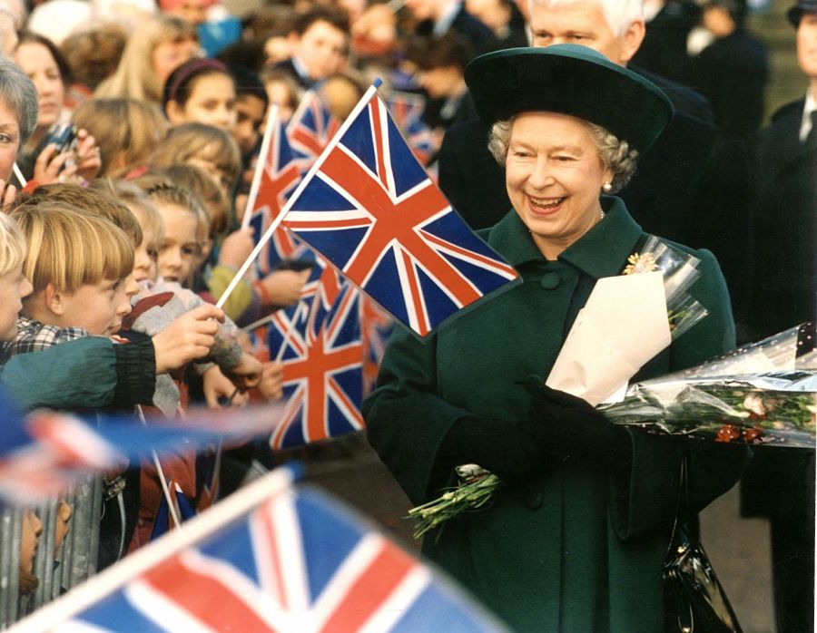 La Reina Isabel II de Inglaterra protagonista de 'Documaster'