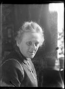 PAULINE FRANZEN DE PERFIL