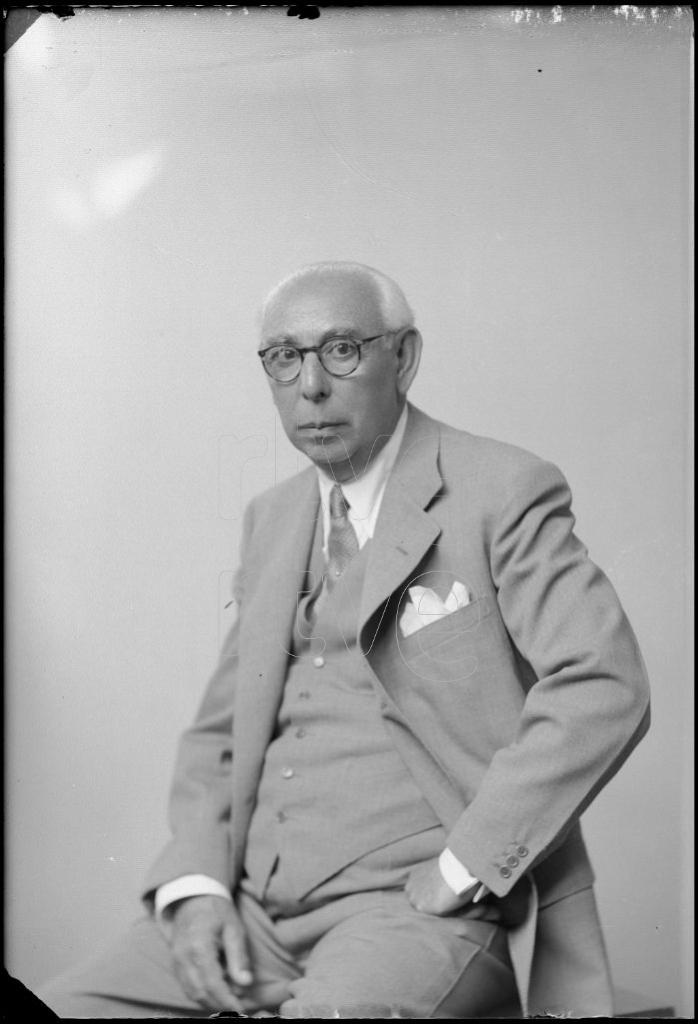 FRANCISCO PONS ARNAU