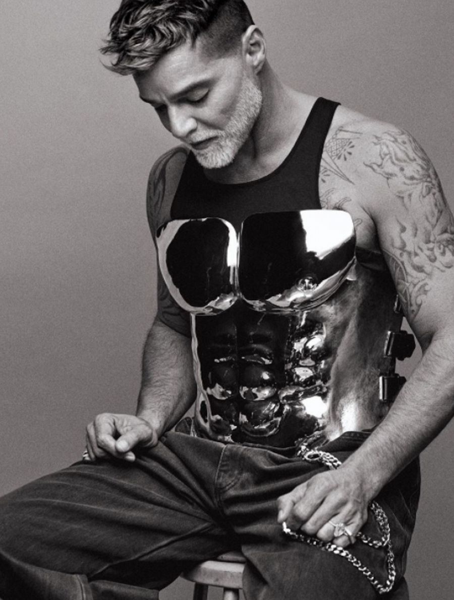 Ricky Martin en su posado más sexy para Scho¿n! Magazine