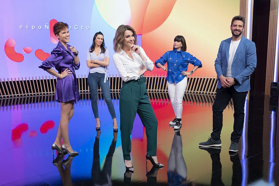 Ana Ibáñez, Àngel Pons, Miriam Moreno, Ceci Revuelta y Arancha Bello