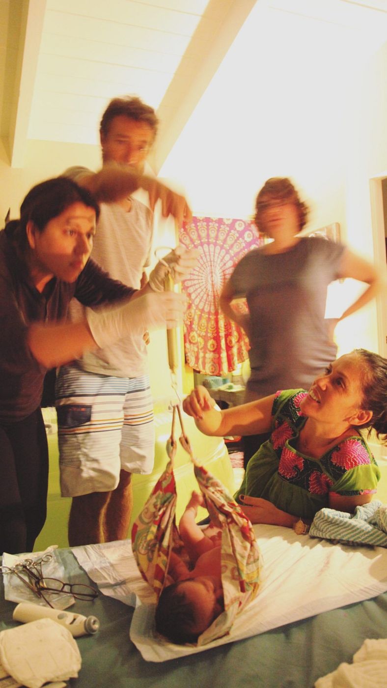 Raquel del Rosario comparte imágenes del nacimiento de sus hijos