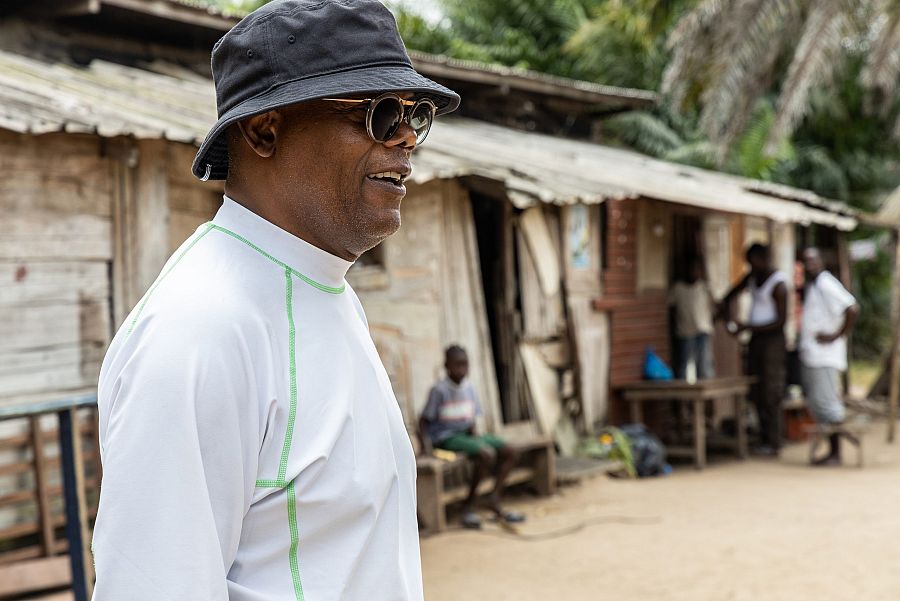 Samuel L. Jackson, en África, preparando la serie documental Esclavos