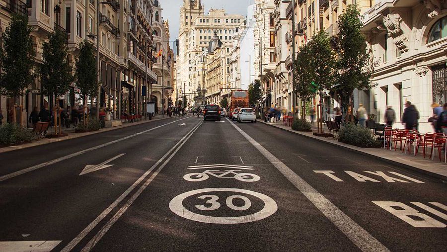 Limitació de 30 km/h en les vies urbanes d'un únic sentit