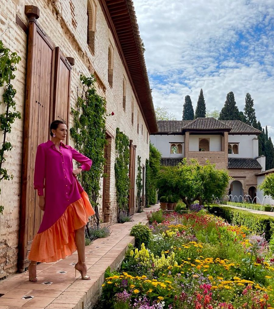 La diseñadora Beatriz Peñalver pone la nota de color en este programa especial desde Granada