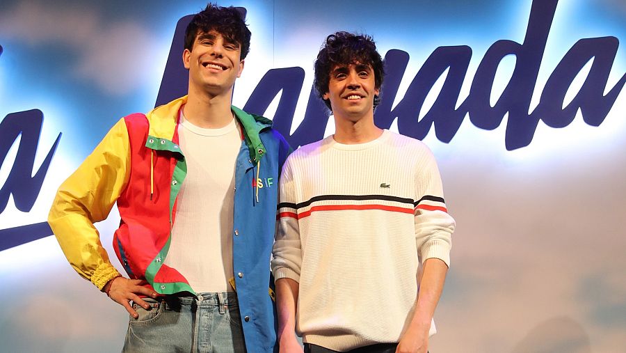 Javier Calvo y Javier Ambrossi se han convertido en personajes más famosos que sus propios éxitos en teatro, cine y televisión.