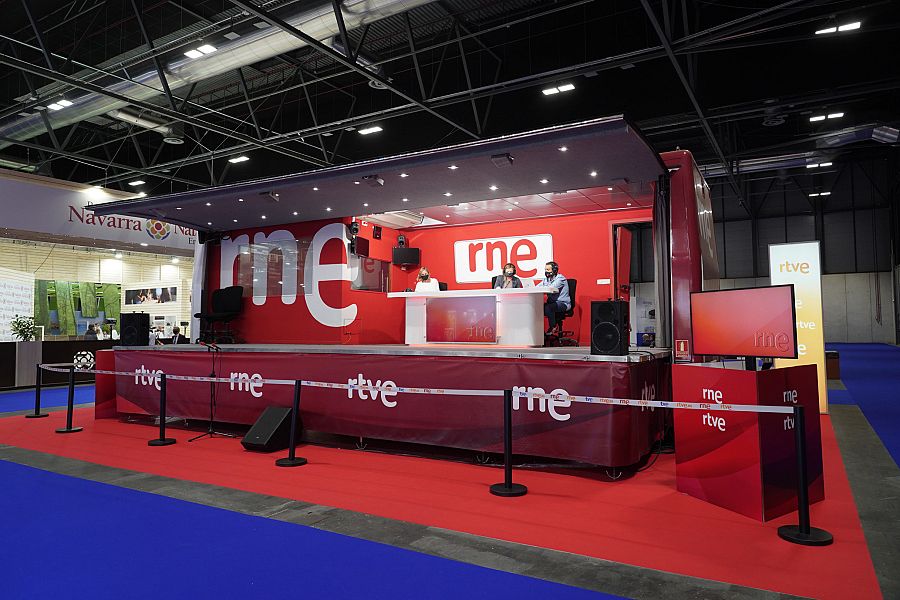 Estudio Móvil de RNE en la Feria Internacional del Turismo 2021