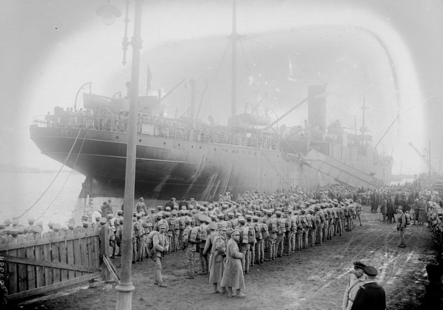 Llegada de las tropas aliadas al puerto de Brest, Francia, en 1917