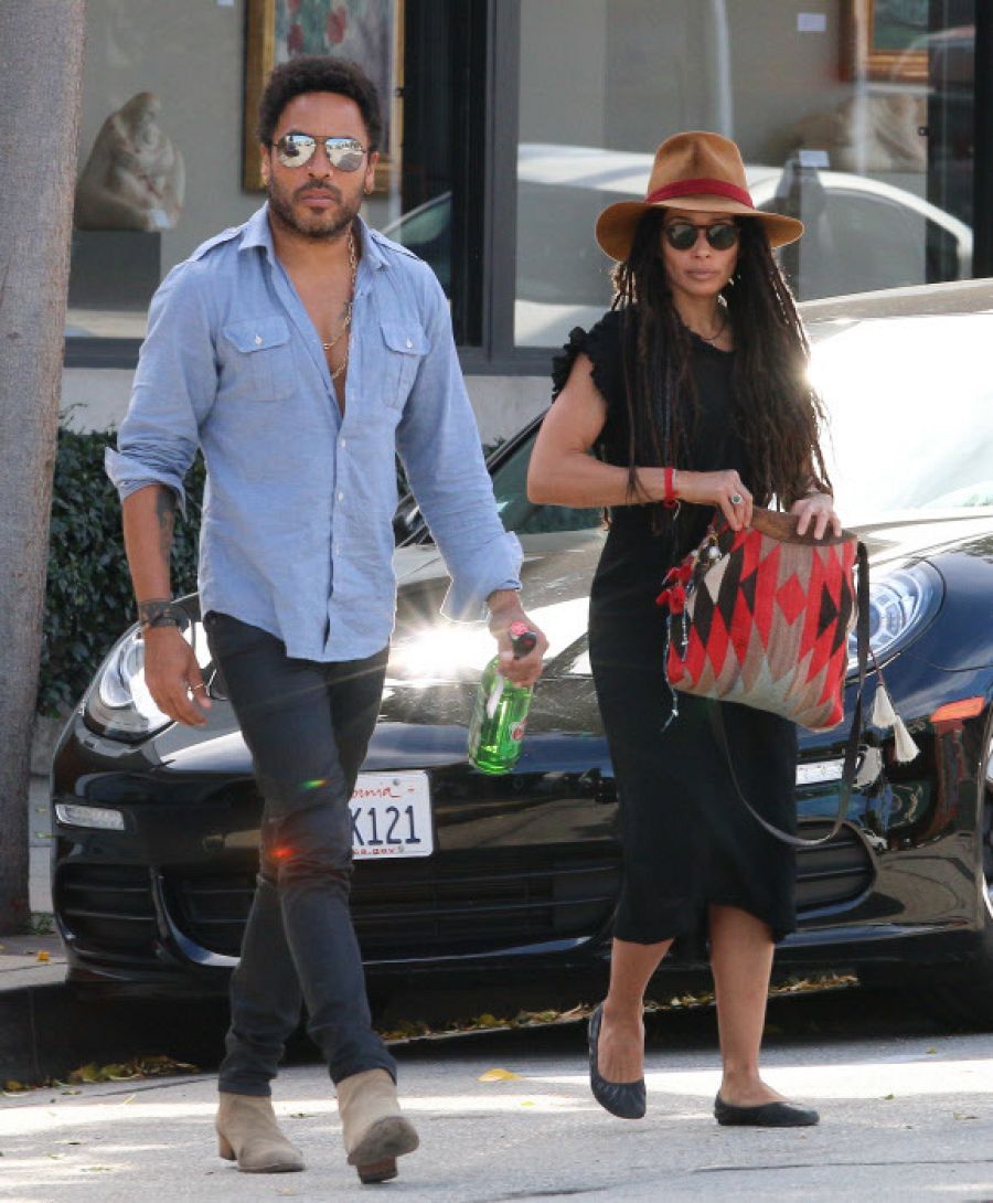 Lenny Kravitz con su pimera mujer, Lisa Bonet en Beverly Hills
