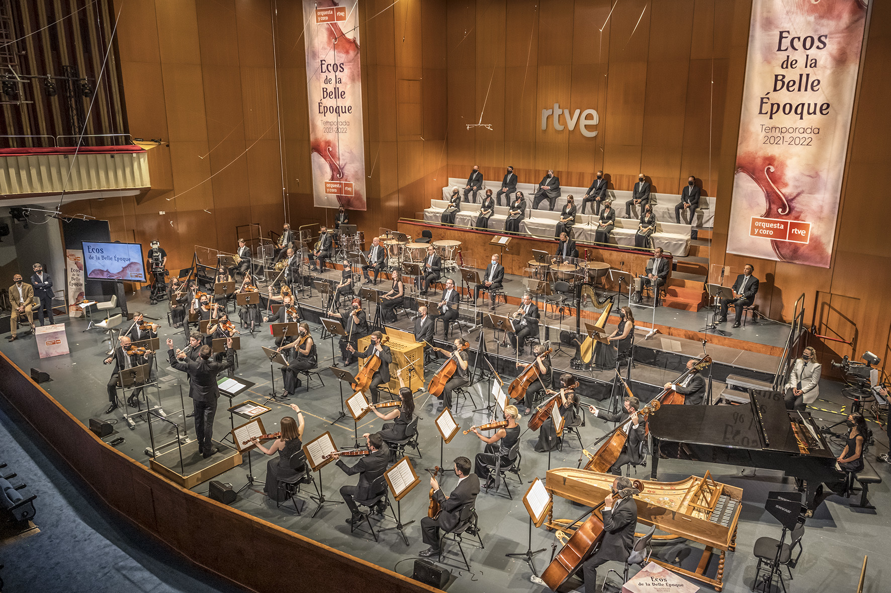 Concert by the RTVE Orchestra and Choir in the presentation of the 2021/2022 season