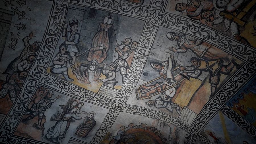 Pinturas en la ermita de San Bernabé