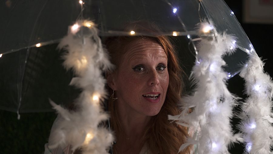 María Resuelve con María Castro ¿ Disfraces Marinos- Unas luces darán el toque especial