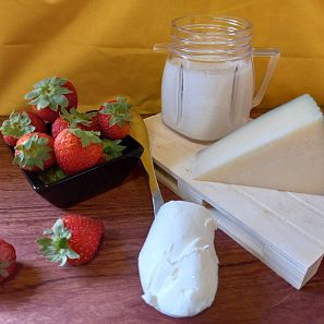 Receta de fresones con nata y queso