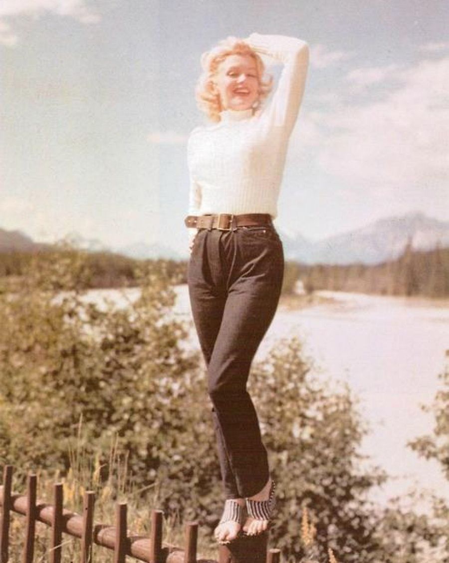 Marilyn Monroe vistiendo pantalones