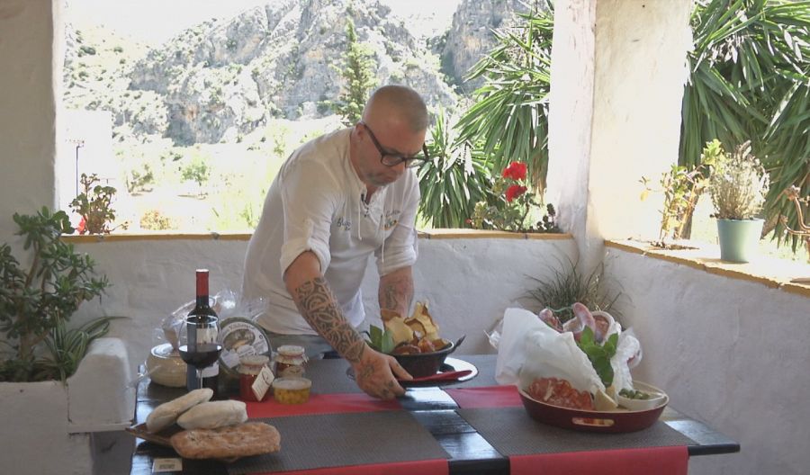 Max Chieppa, cocinero de 'La Casita de Montejaque' presenta su menú