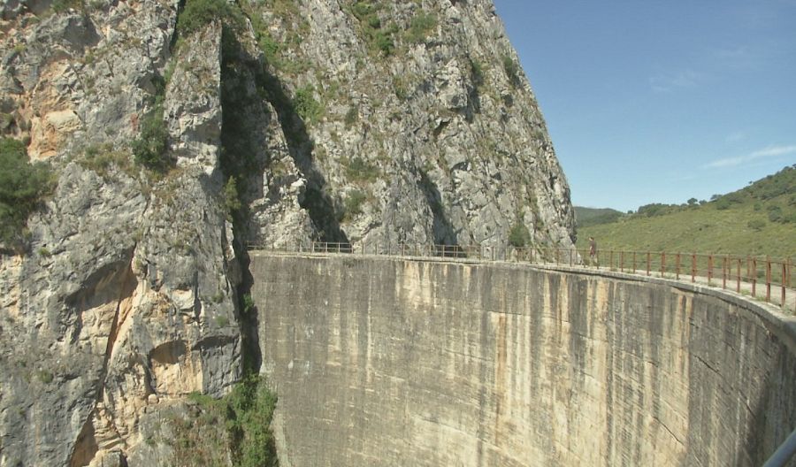 Presa de Los Caballeros o de Montejaque