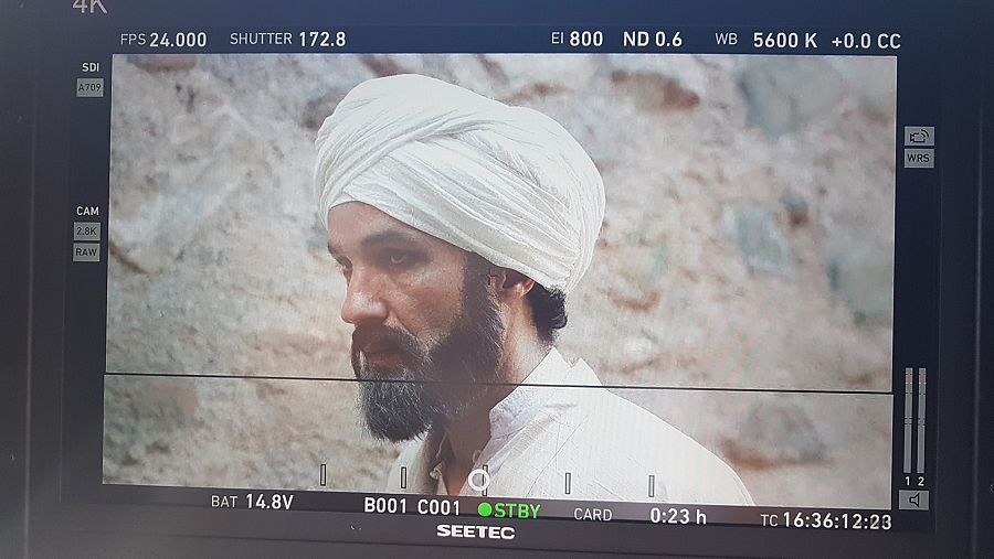 El actor egipcio Amr Waked dando vida a Al-Jatib