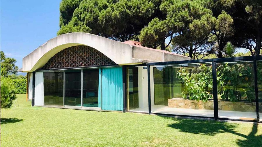 La Ricarda-Casa Gomis, obra de l'arquitecte Antoni Bonet