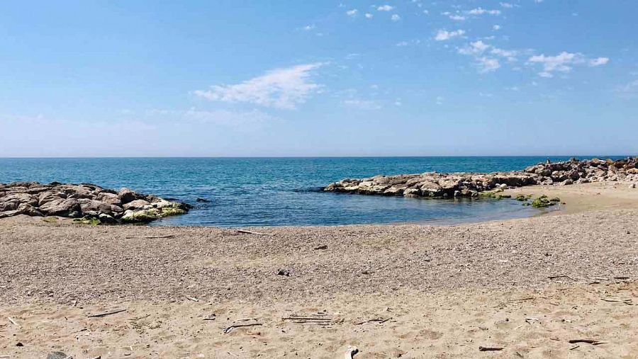 Desembocadura de La Ricarda a la platja del Prat de Llobregat