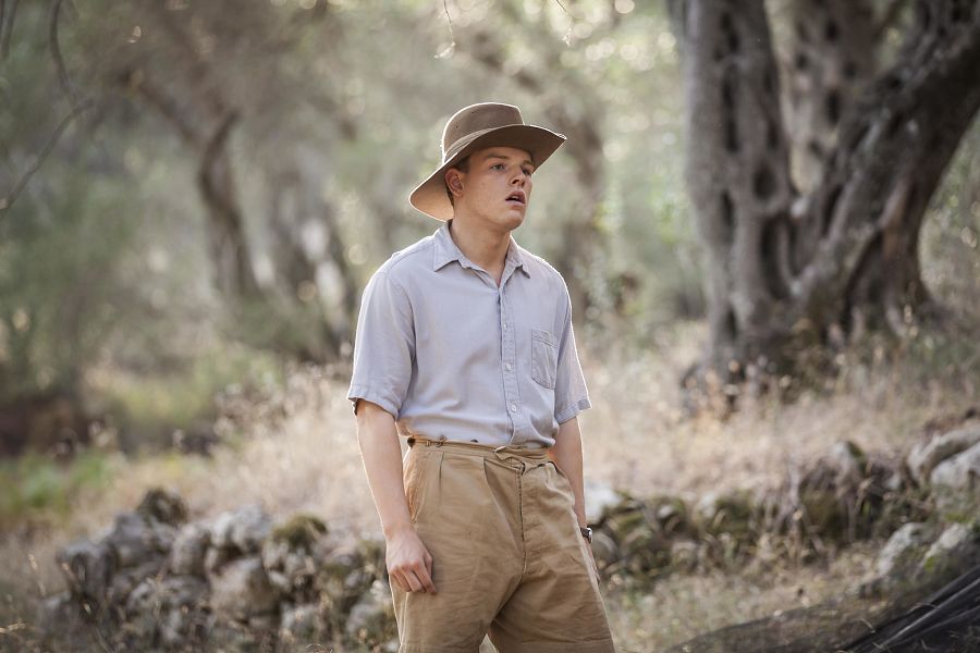 Leslie (Callum Woodhouse), personaje de 'Los Durrell'