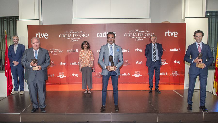 Premiados y entregadores en la Oreja y Hierro de Oro 2020 de RNE