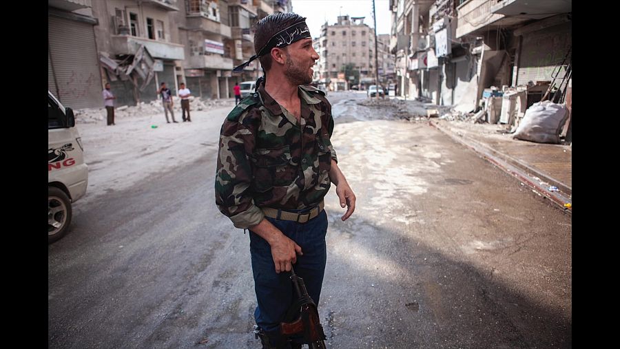 Ahmad, miliciano del Ejército Libre Sirio en 2012 - Foto de Maysun