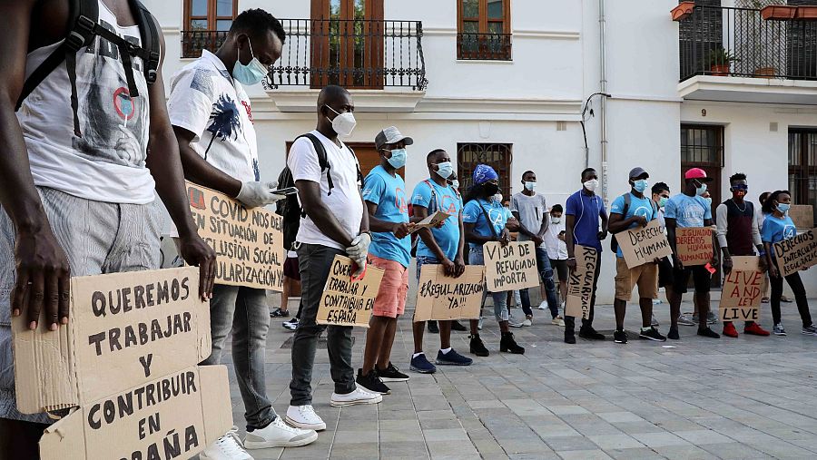 Los inmigrantes que llegaron hace dos años en el Aquarius se concentrarán coincidiendo con el Día Internacional de las Personas Refugiadas.