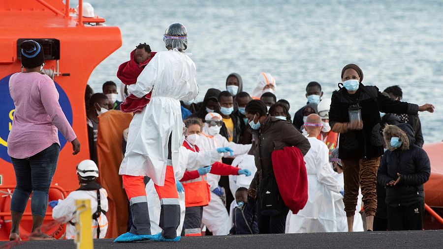 Entre los rescatados en Fuerteventura había tres bebés y ocho mujeres