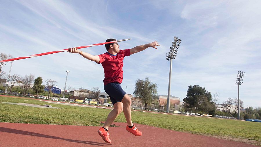 Cabrera ha entrenado duro los últimos meses, después de sufrir la rotura de ligamentos de su rodilla en julio de 2020