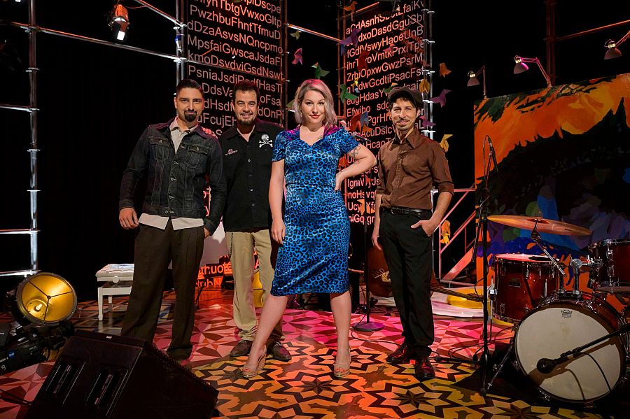 Els quatre membres de Wax & Boogie al plató del programa