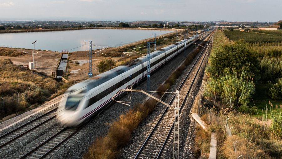 ¿Cómo funciona la seguridad en los trenes y vías ADIF?