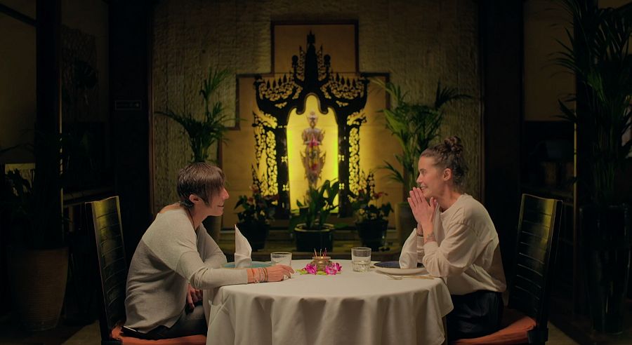 L'Èrika i la Cecilia tenen una cita